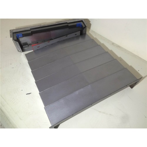 臺灣加工中心VMC1060立式加工中心不銹鋼鋼板防護