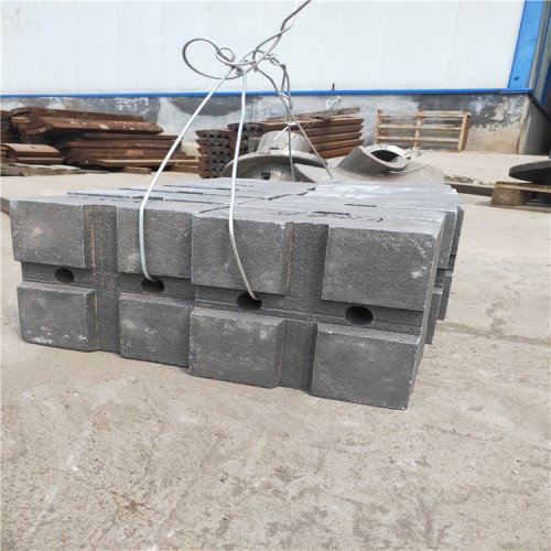 河南鄭州制砂機高鉻合金方錘專業定制廠家制砂機高鉻錘頭廠家優惠