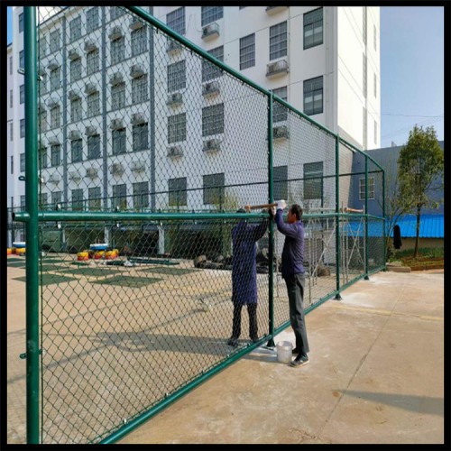 湖南體育場(chǎng)圍網(wǎng) 烏海市體育場(chǎng)館勾花圍網(wǎng)