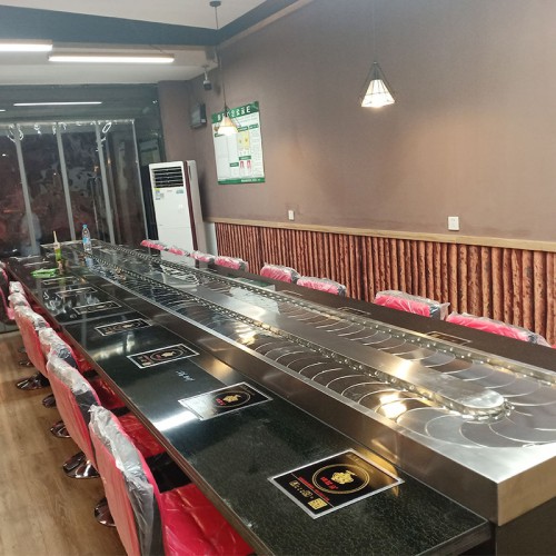 旋轉(zhuǎn)小火鍋設(shè)備價(jià)格