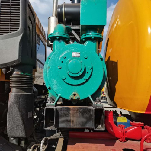 22方東風天龍淤泥轉(zhuǎn)運車 管道疏通車 市政工程搶修車廠家直銷