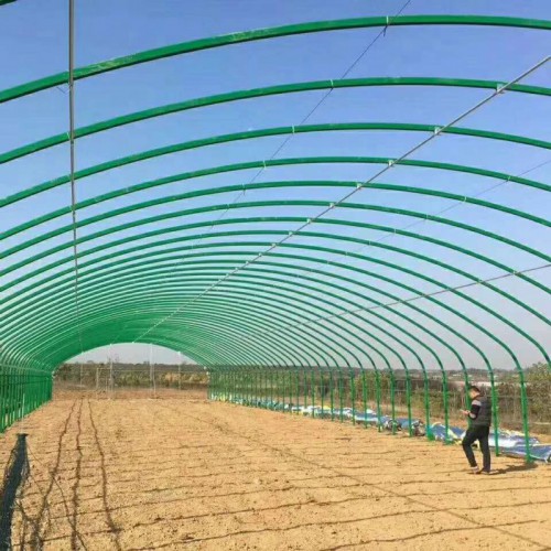 新式養(yǎng)雞大棚的建設(shè) 養(yǎng)豬鋼架大棚 雞棚搭建 水產(chǎn)養(yǎng)殖大棚建造