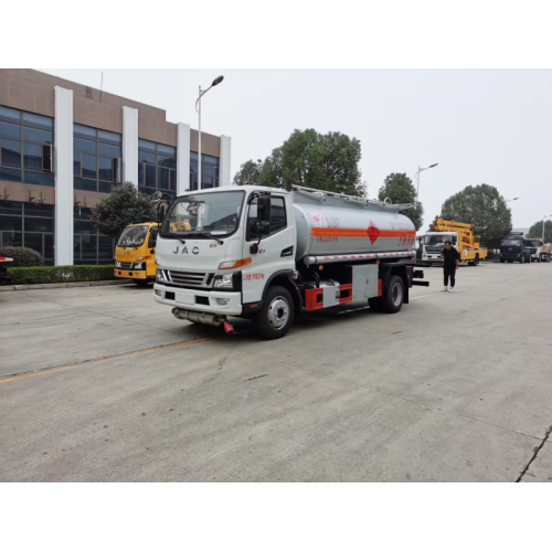 江淮8噸油罐車加油車運(yùn)油車