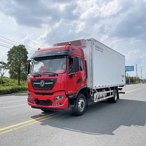 6米8冷藏車報(bào)價(jià) 東風(fēng)6.8米冷藏車 6米8冷藏車價(jià)格及圖片