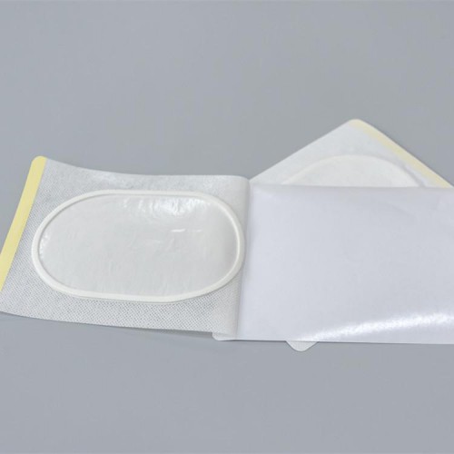 20*20加膜加圈高粘無紡膠布三伏貼加工山東濟(jì)寧廠家貨源